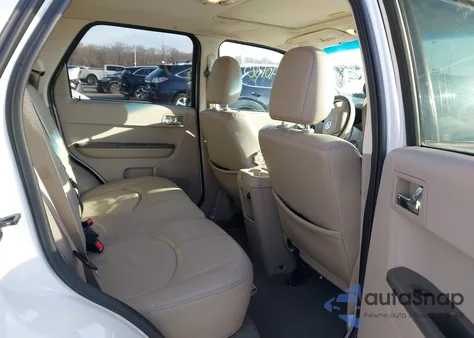 2008 Mercury Mariner V6 z USA, uszkodzony, nr VIN 4M2CU91128KJ32281